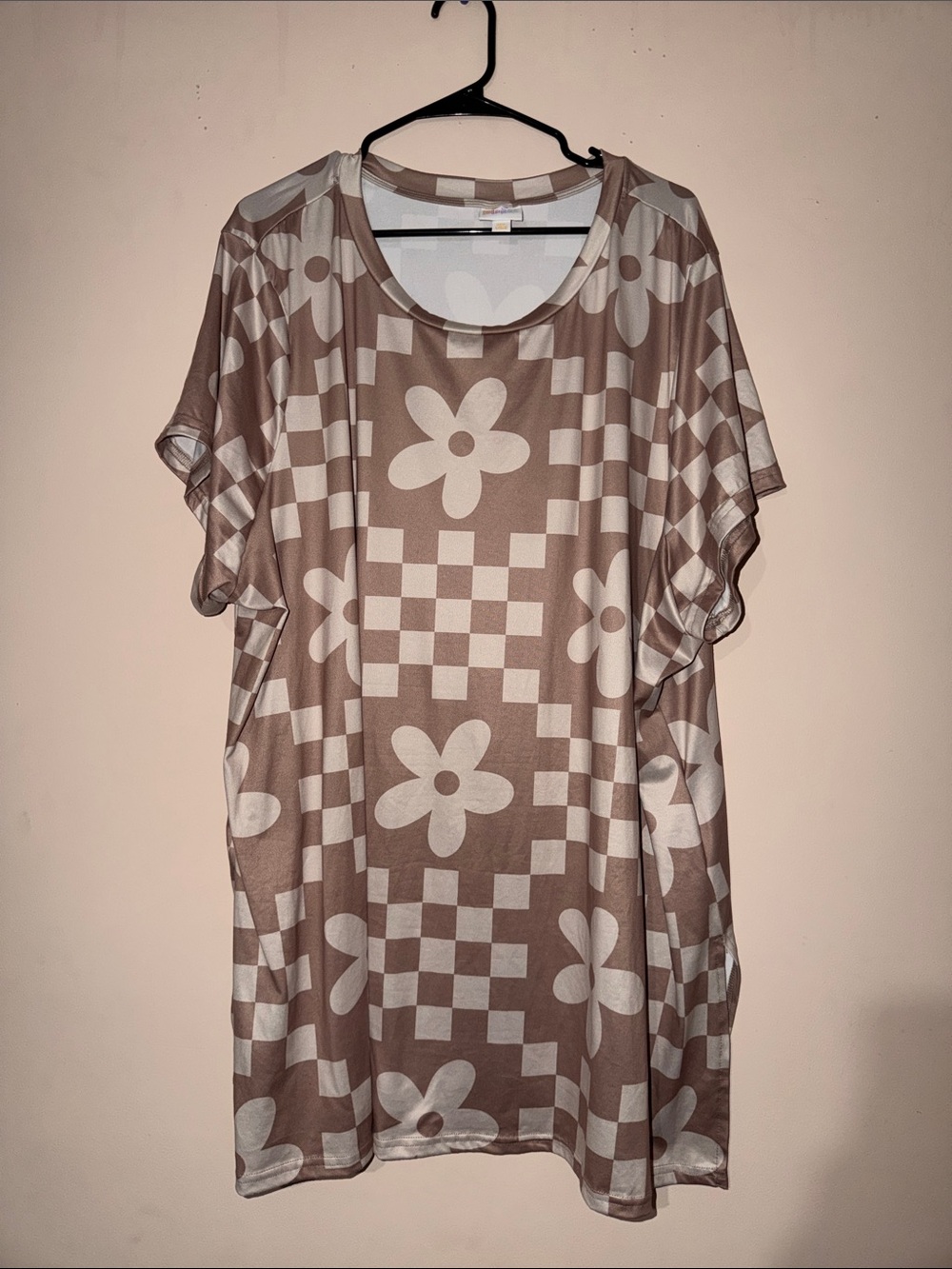 LuLaRoe Taupe and White Floral-Check Tunic